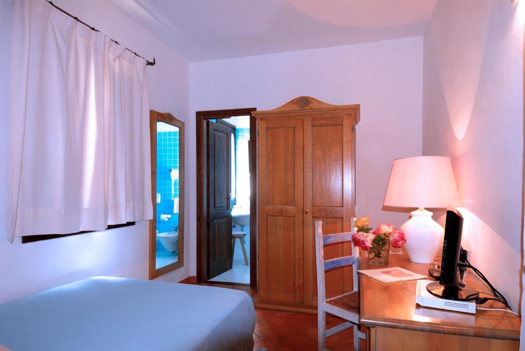 Boutique Hotel Sant'Andrea & Relais San Pantaleo Quarto foto