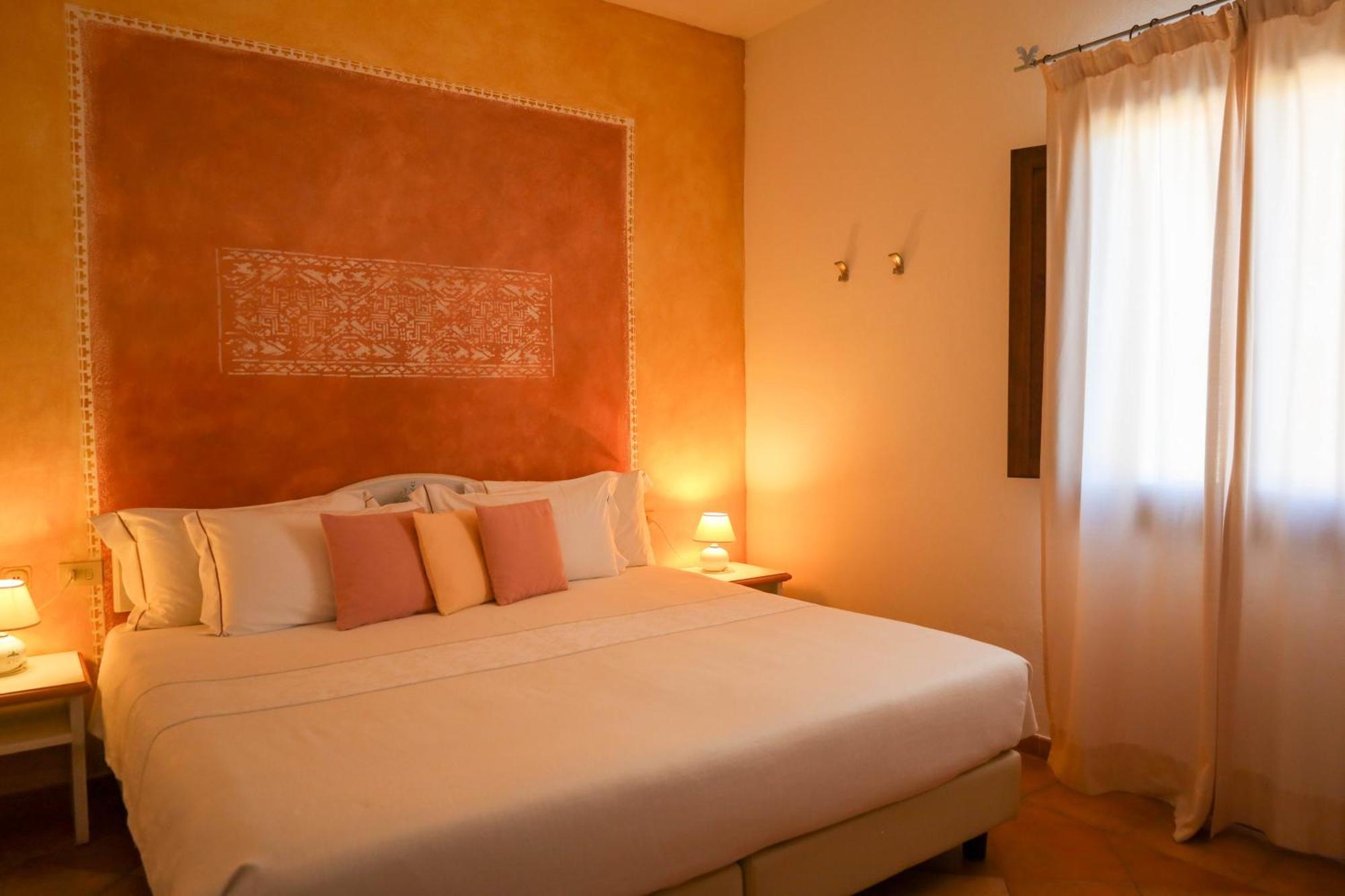 Boutique Hotel Sant'Andrea & Relais San Pantaleo Exterior foto