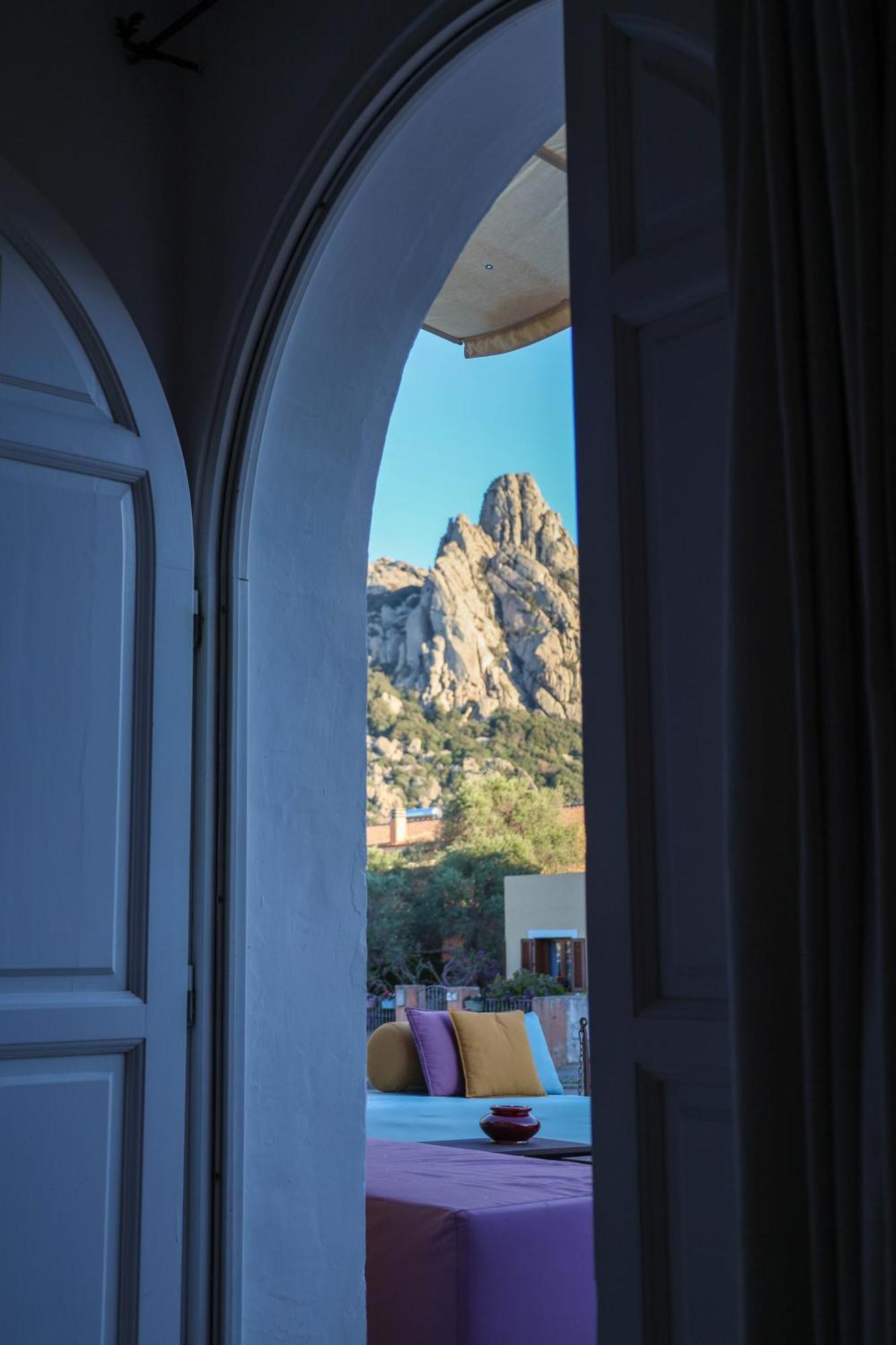 Boutique Hotel Sant'Andrea & Relais San Pantaleo Exterior foto